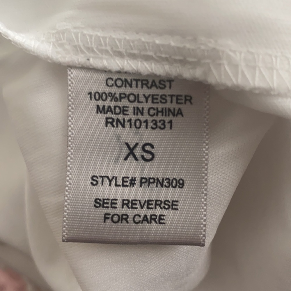 Charlotte Russe white romper Size XS. - Picture 12 of 12